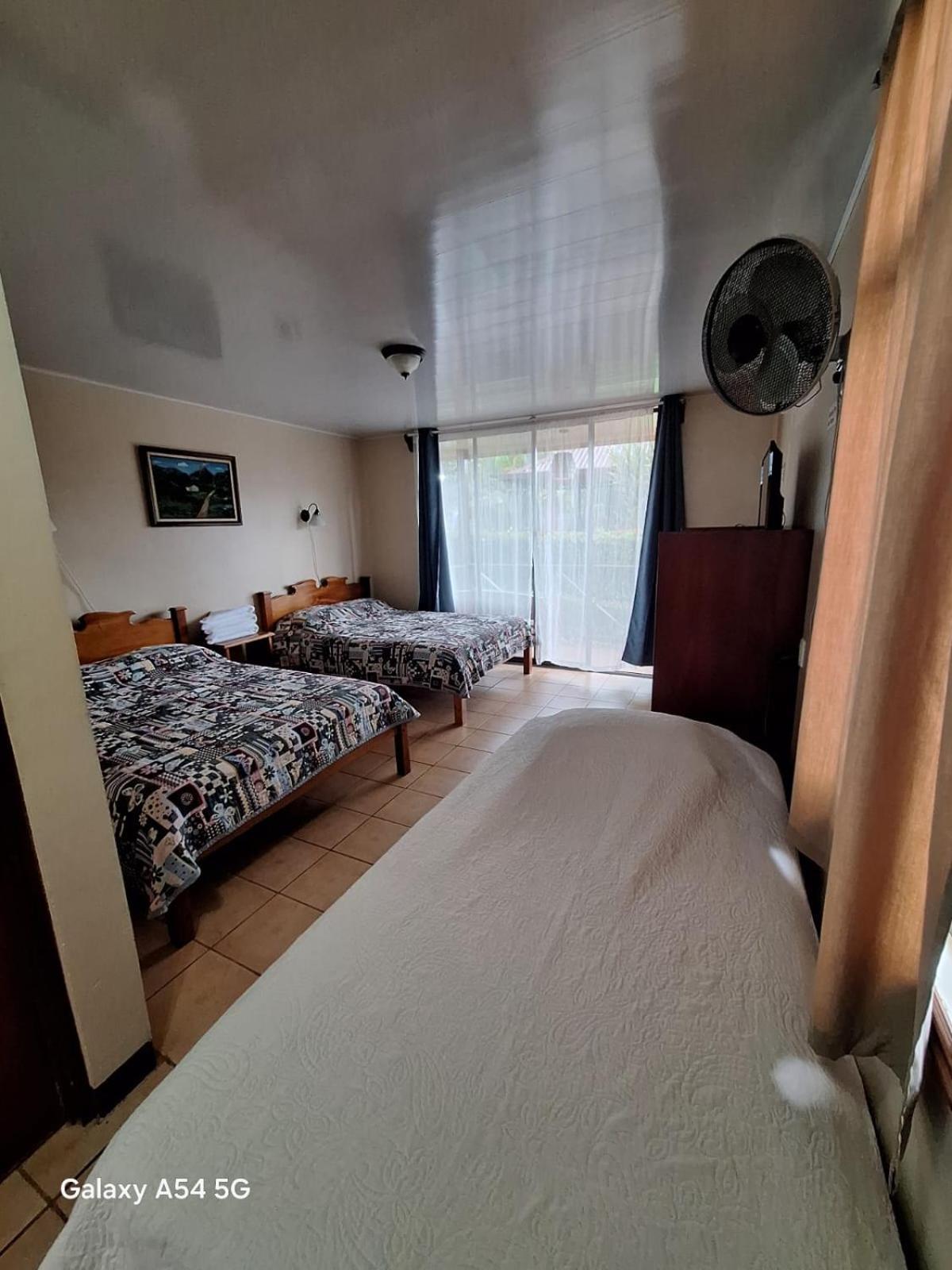 Iris Arenal Hotel La Fortuna Eksteriør billede