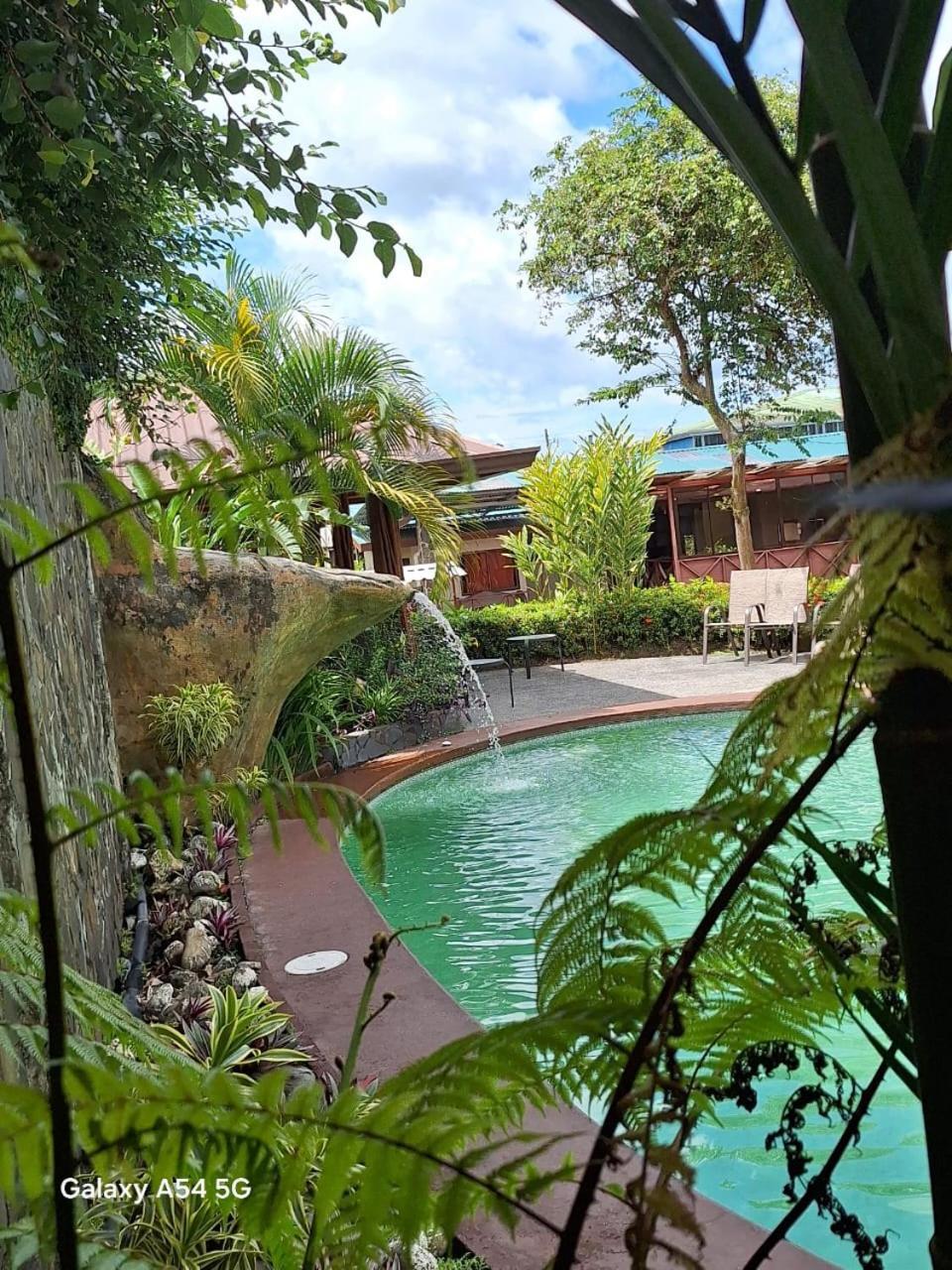 Iris Arenal Hotel La Fortuna Eksteriør billede